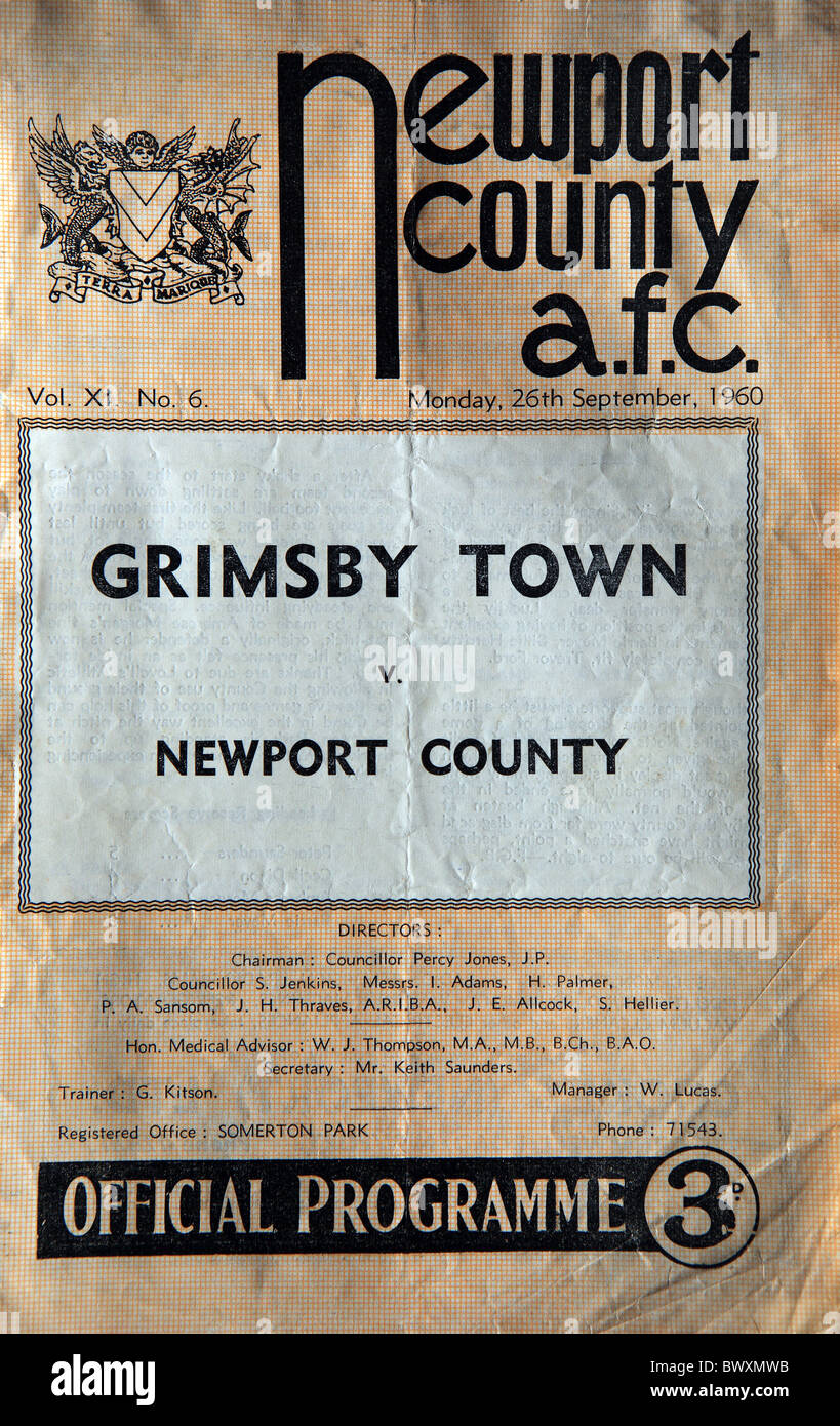 Programme officiel de match de football pour la ville de Grimsby v le comté de Newport le lundi 26 septembre 1960 Banque D'Images