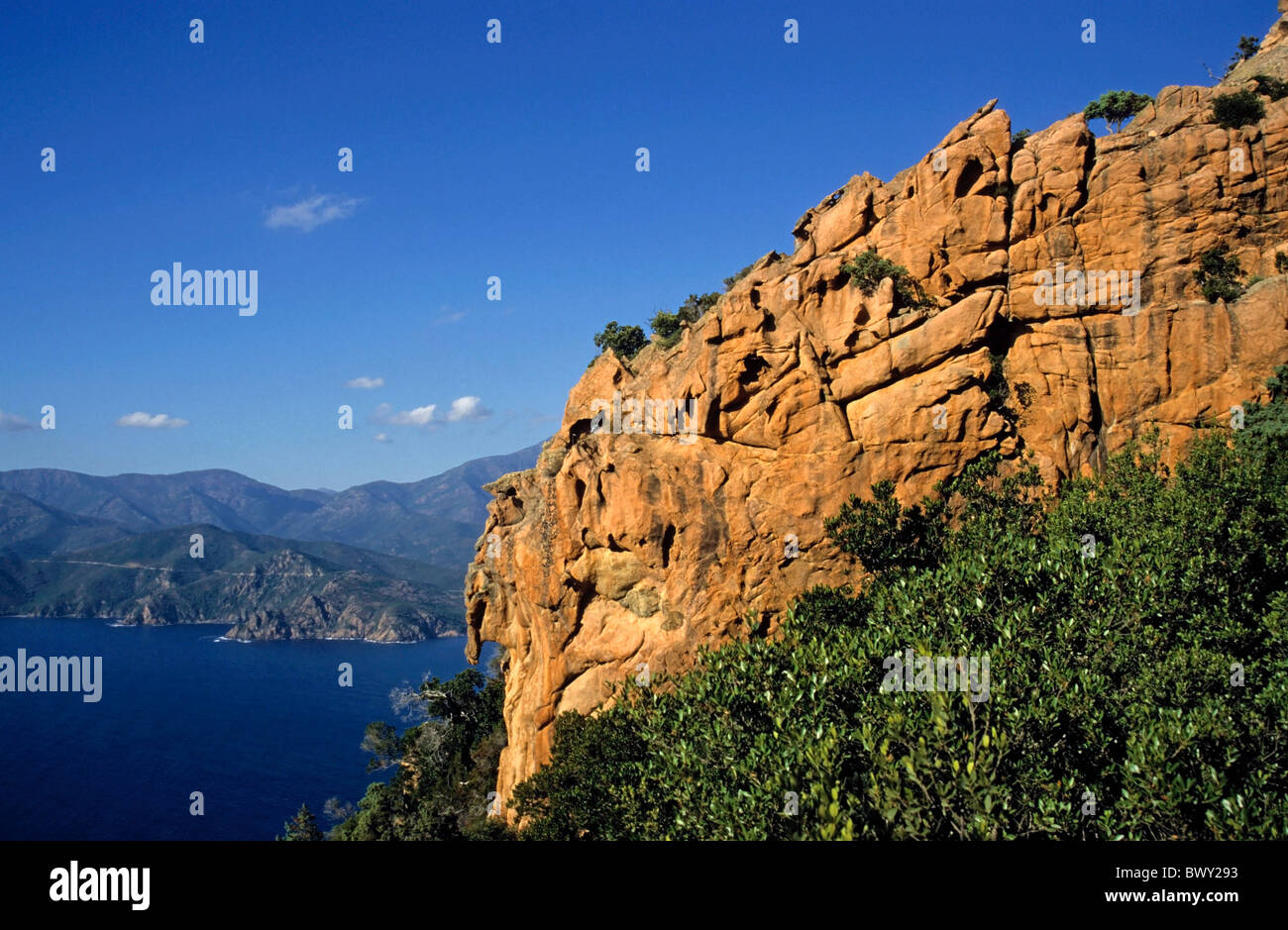 Calanques de Piana, baies rocheuses sur la côte de la Corse, France. Banque D'Images