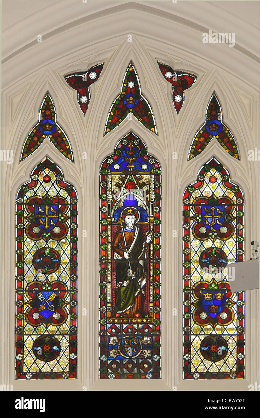 Vitrail de saint Édouard le Confesseur à Notre Dame de l'Annonciation, Liverpool, Merseyside, England, United Kingdom Banque D'Images