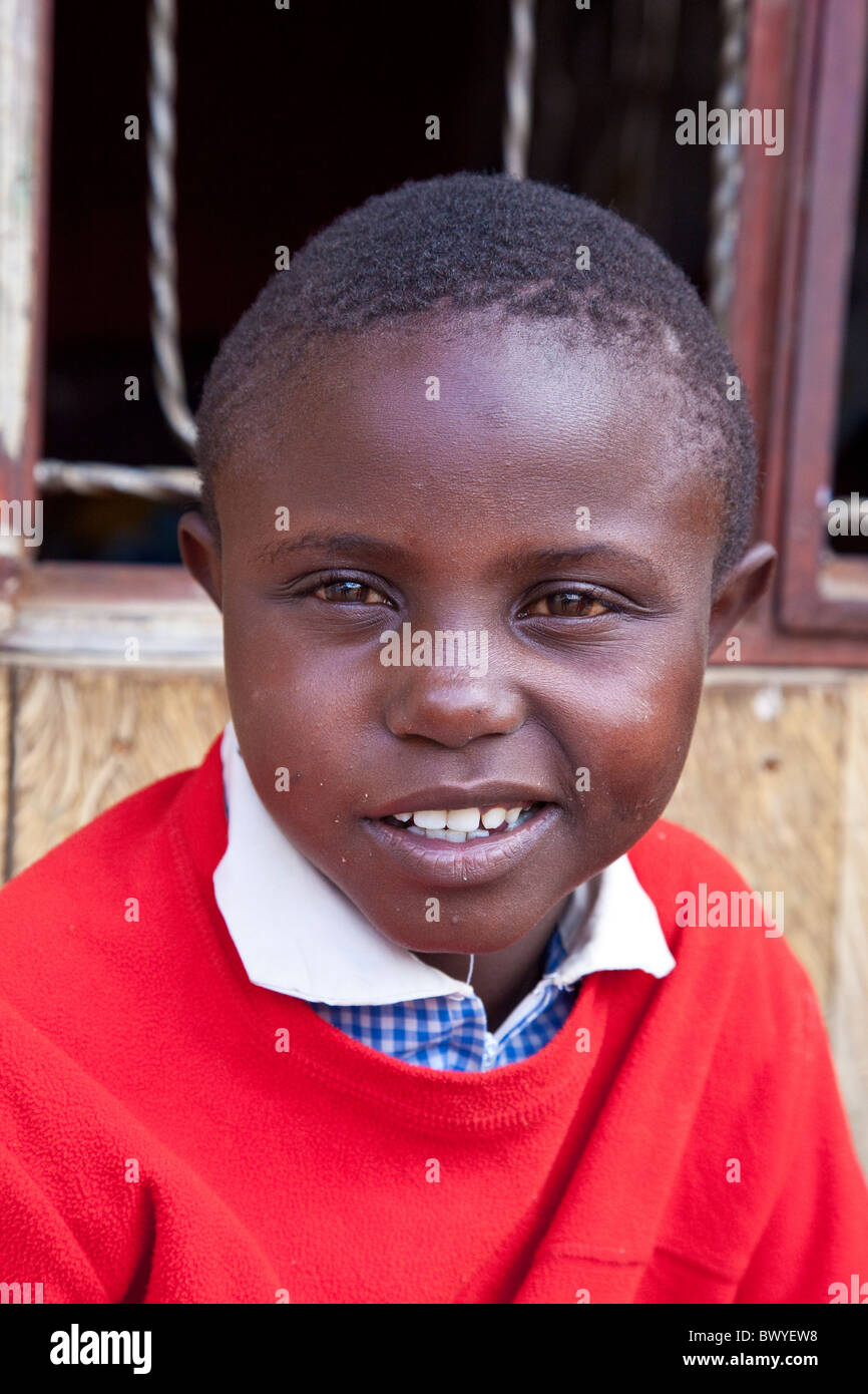 Fille autiste sévère, Maji Mazuri Children's Centre, Nairobi, Kenya Banque D'Images