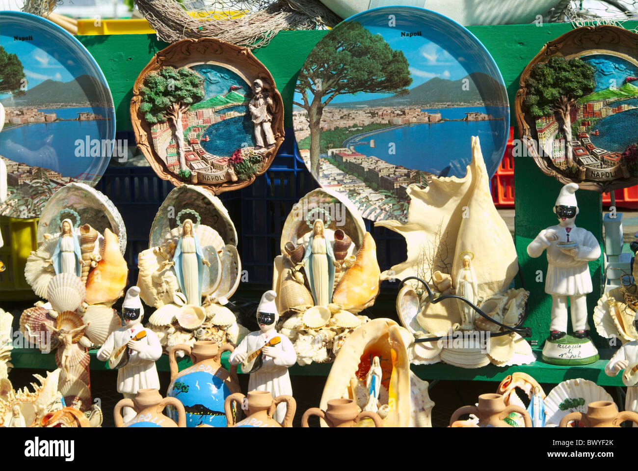 Les chiffres de Campagna Italie Europe Naples Mergellina Madonna kitsch plaques photos de petits cadeaux souvenir s Banque D'Images