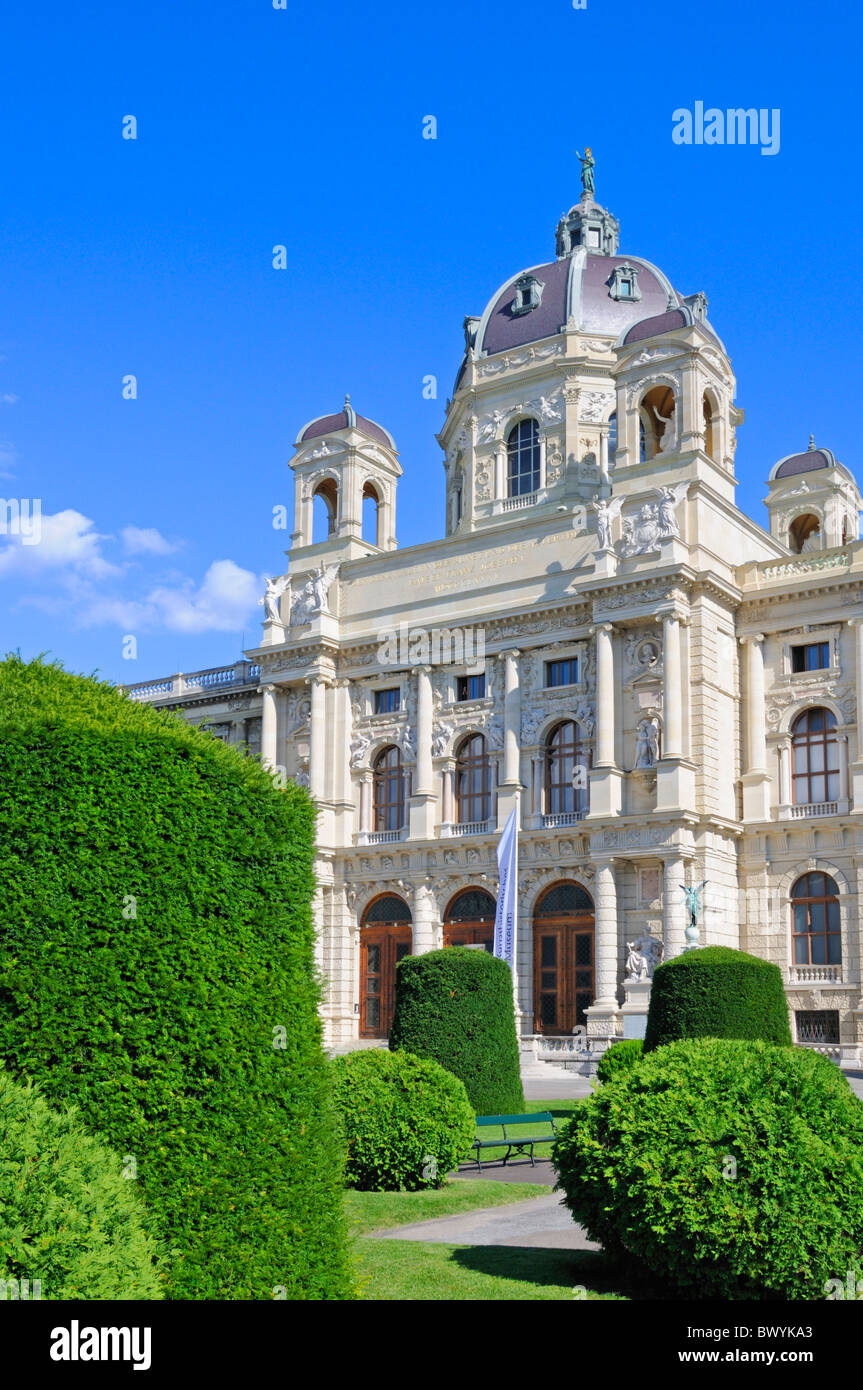 Vienne, Autriche. Maria Theresien Platz. Le Kunsthistorisches Museum / Musée de l'histoire de l'art. Banque D'Images
