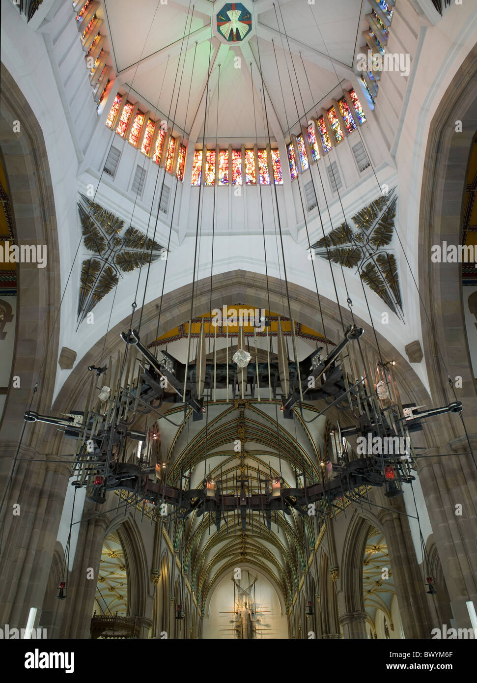 La Cathédrale de Blackburn intérieur corona Banque D'Images