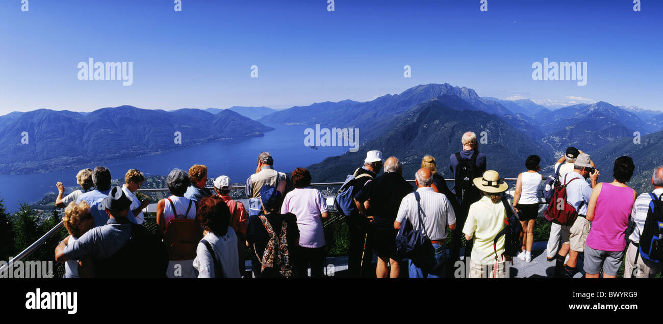 Personne vue vue sur terrasse terrasse Cardada Lago Maggiore Lake Lucerne mer modèle ne libération panorama Switzer Banque D'Images