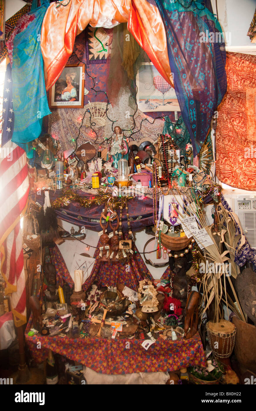 Temple spirituel vaudou à la Nouvelle Orléans, Louisiane, créé en 1990 ...