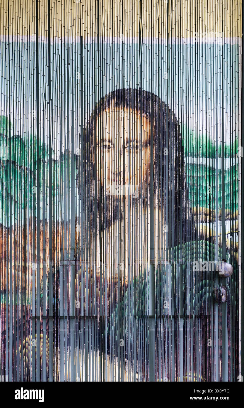 Leonardo da Vinci Mona Lisa sous la forme d'un rideau de perles à La Villita arts village, San Antonio, Texas, USA Banque D'Images