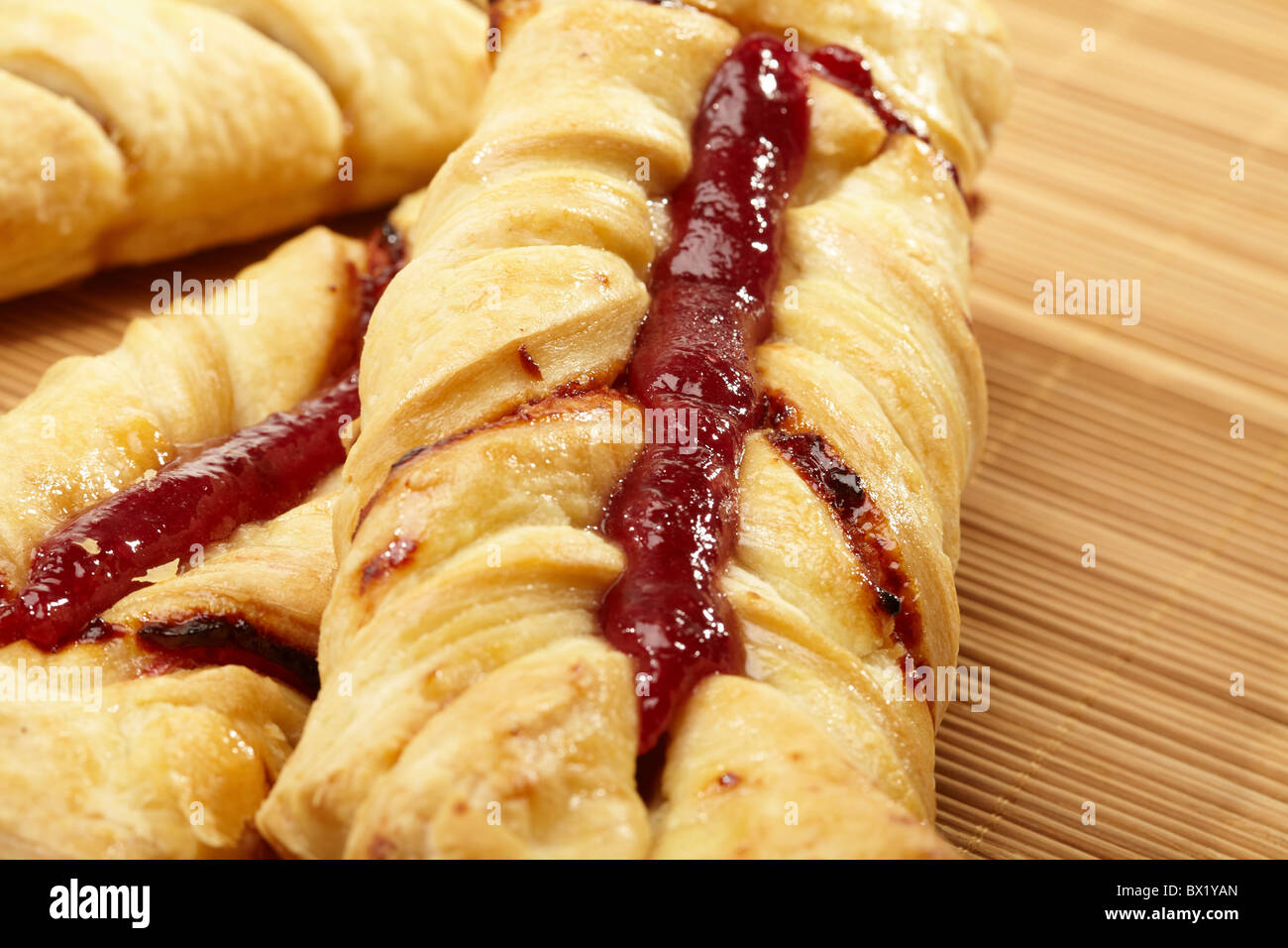 La pâte feuilletée avec de la confiture Banque D'Images