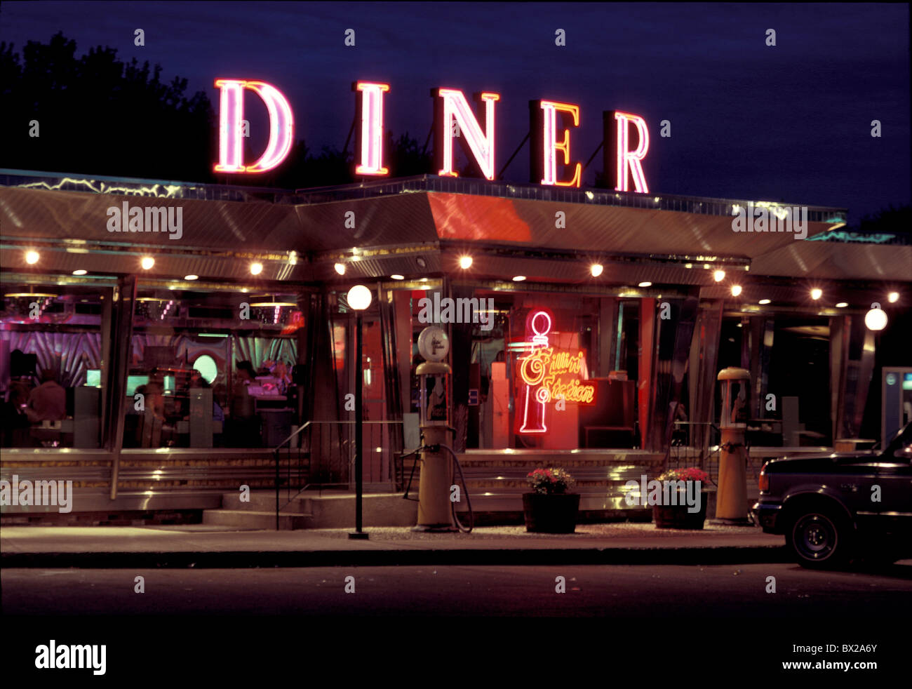 America Massachusetts Restaurant diner South Deerfield United States North America USA signes néons foo Banque D'Images