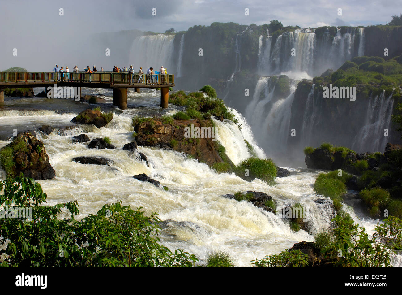Le parc national parque touristique Cataratas Iguazu Iguazu n n'Iguassu Foz do Iguazu cascade chutes d'Iguacu Banque D'Images