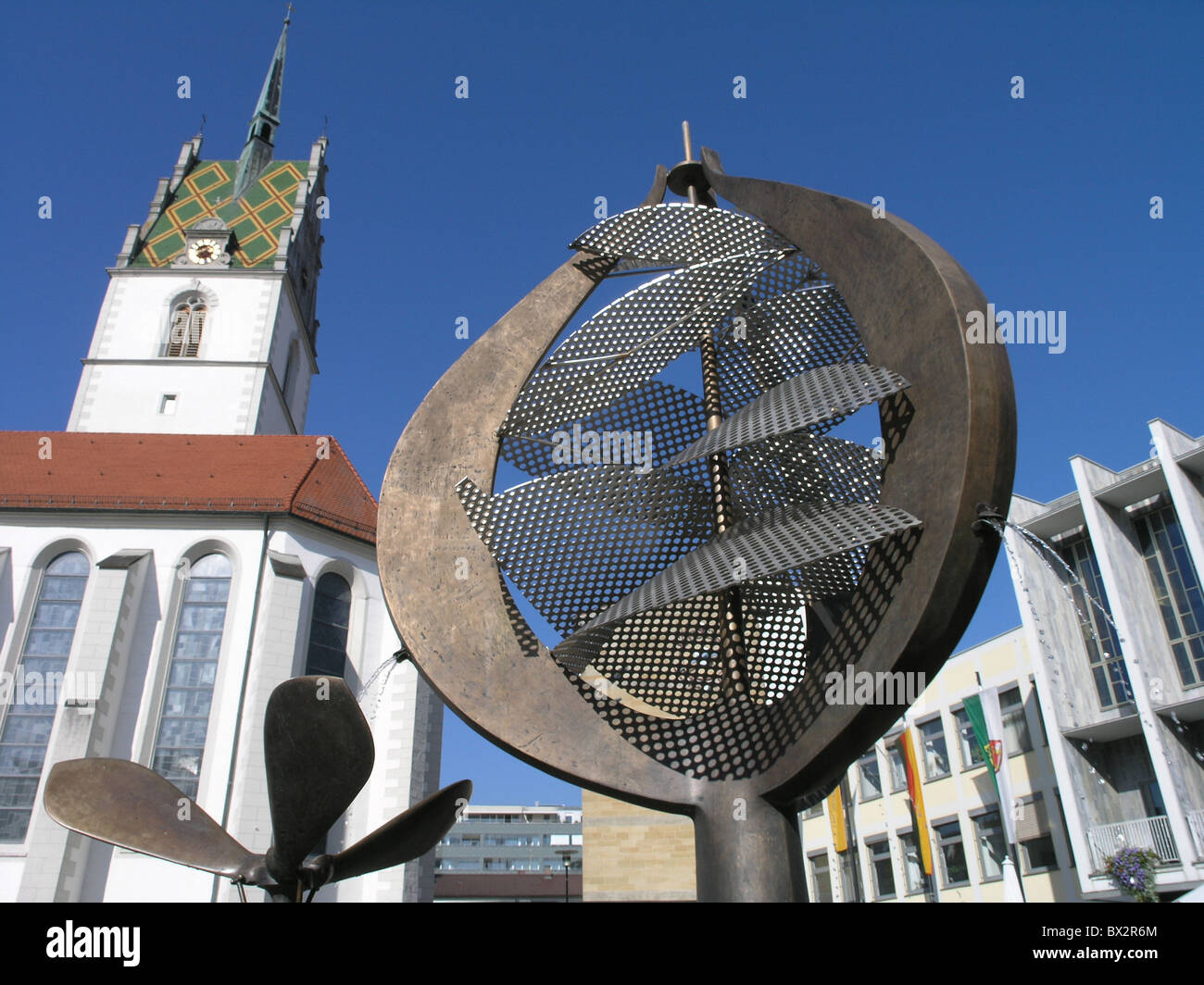 Friedrichshafen et technologie technics Buchhorn sculpture église vieille ville de Bade-wurtemberg Allemagne Europe Banque D'Images