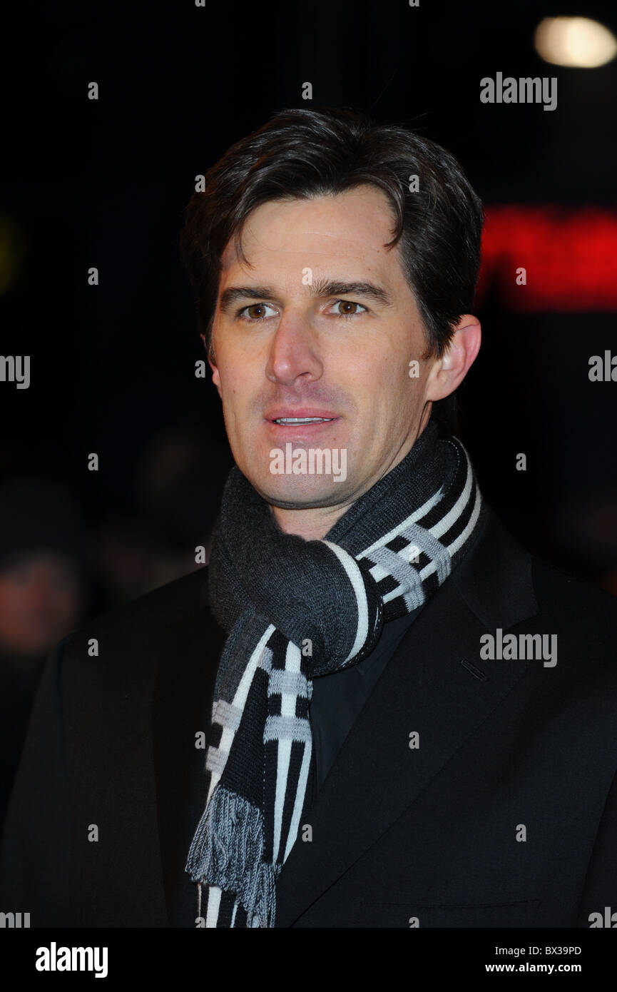 JOSEPH KOSINSKI TRON l'HÉRITAGE FILM PREMIERE Leicester Square Londres Angleterre 05 Décembre 2010 Banque D'Images