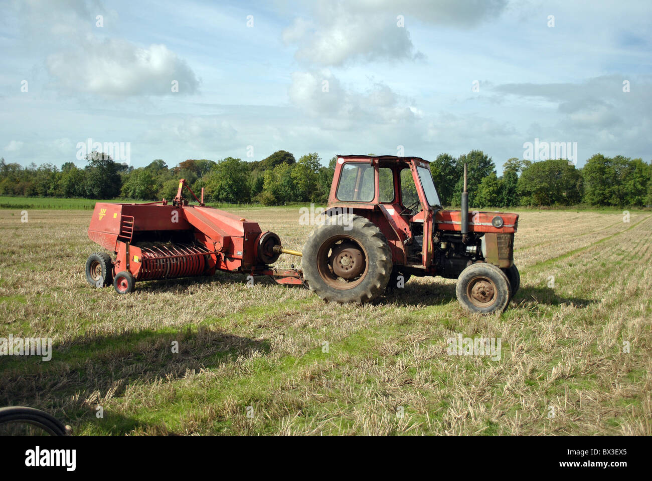 Vintage red tracteur à une foire agricole à Wicklow Irlande Banque D'Images