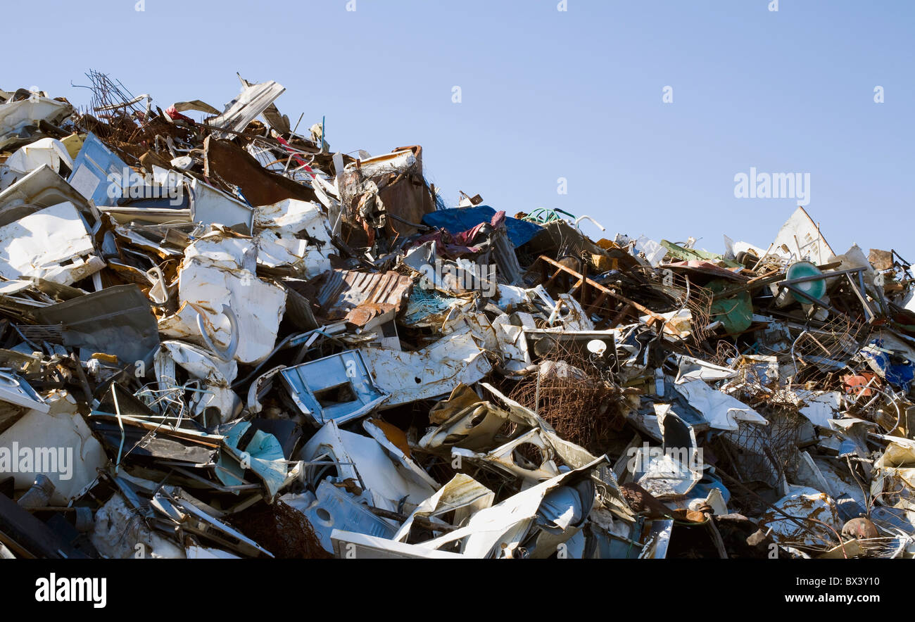 Un tas de matériaux pour le recyclage ; Adamsville, Québec, Canada Banque D'Images
