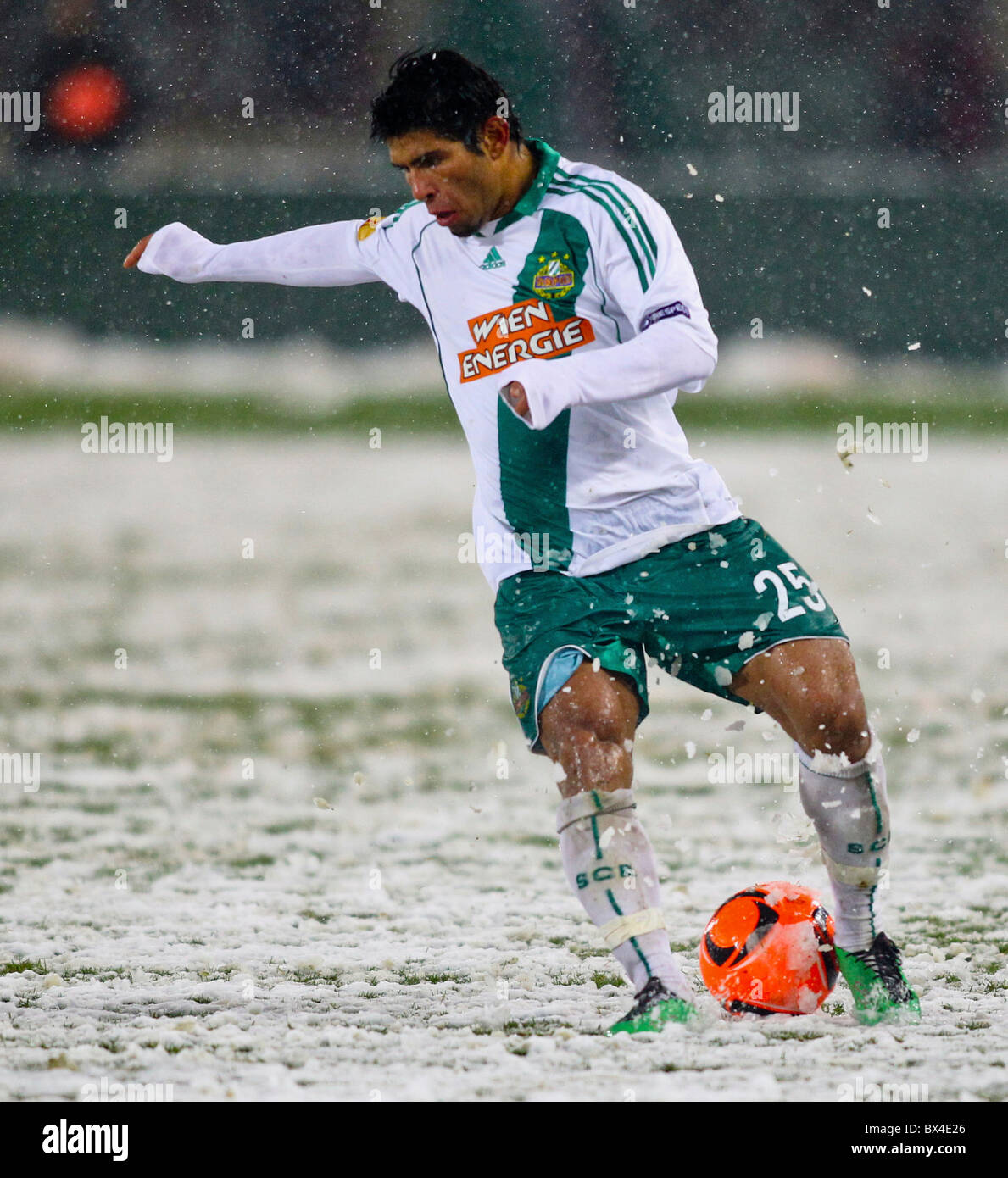 Vienne, AUTRICHE - décembre 2 Rapid perd 1:3 pour le FC Porto le 2 décembre 2010 à Vienne Autriche dans une partie de la ligue de l'UEFA europae Banque D'Images