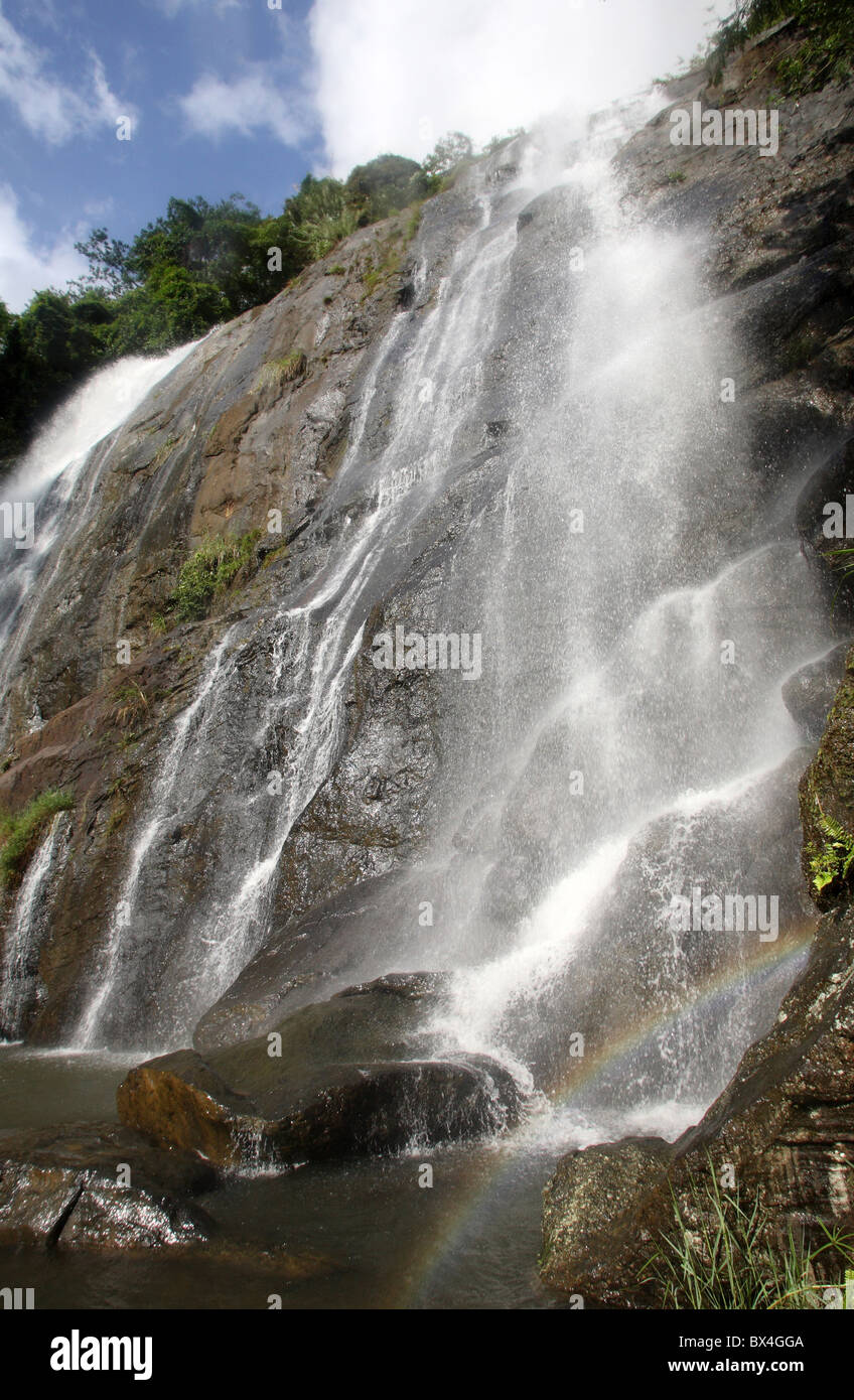 Diyaluma Cascade, Wellawaya, Sri Lanka Banque D'Images