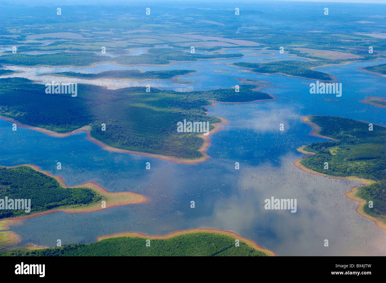 Vue aérienne sur les rivières Puerto Iguazu Misiones Argentine Amérique du Sud Banque D'Images