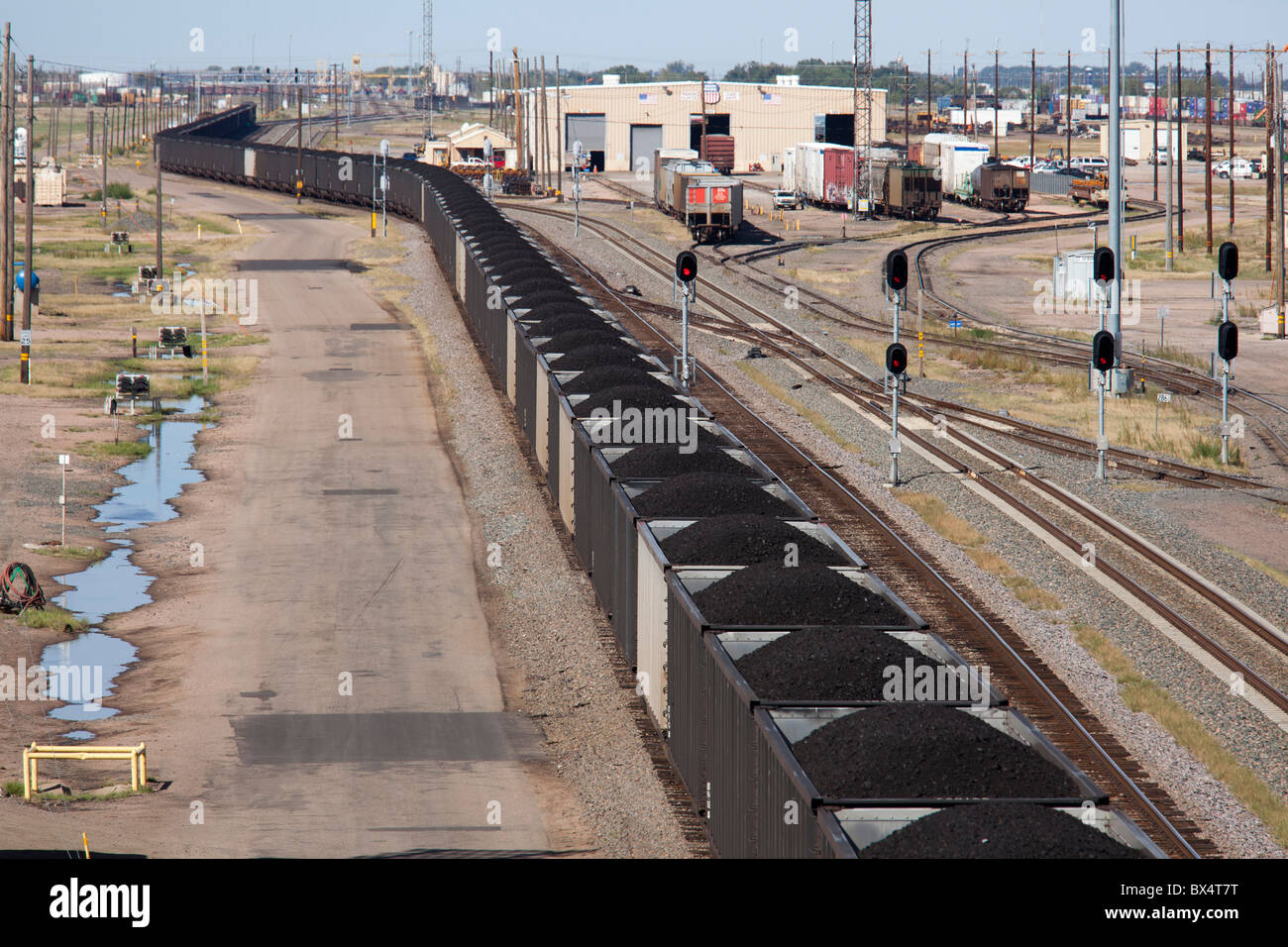 Train de charbon dans la région de Union Pacific Railroad's Bailey Yard Banque D'Images