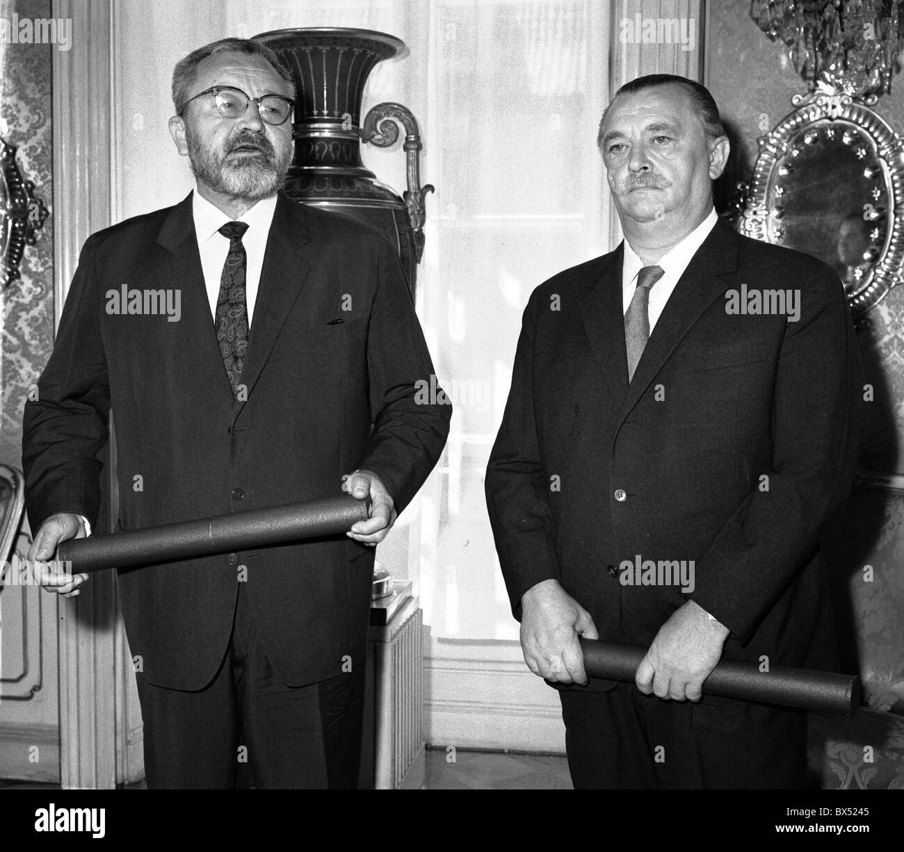 Prague, Tchécoslovaquie, 1963, bon soldat Schweyk, Jiri Trnka, Jan Werich Banque D'Images