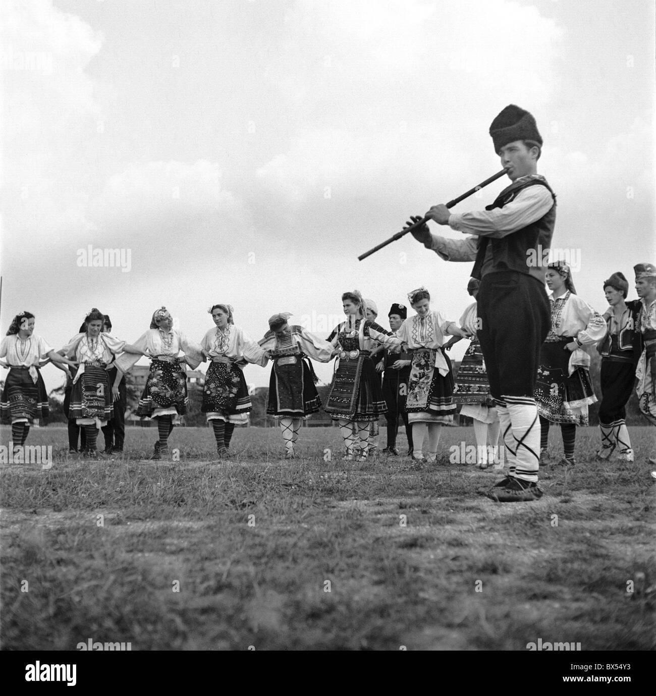 Czechoslovakia prague 1947 Banque de photographies et d'images à haute résolution - Alamy