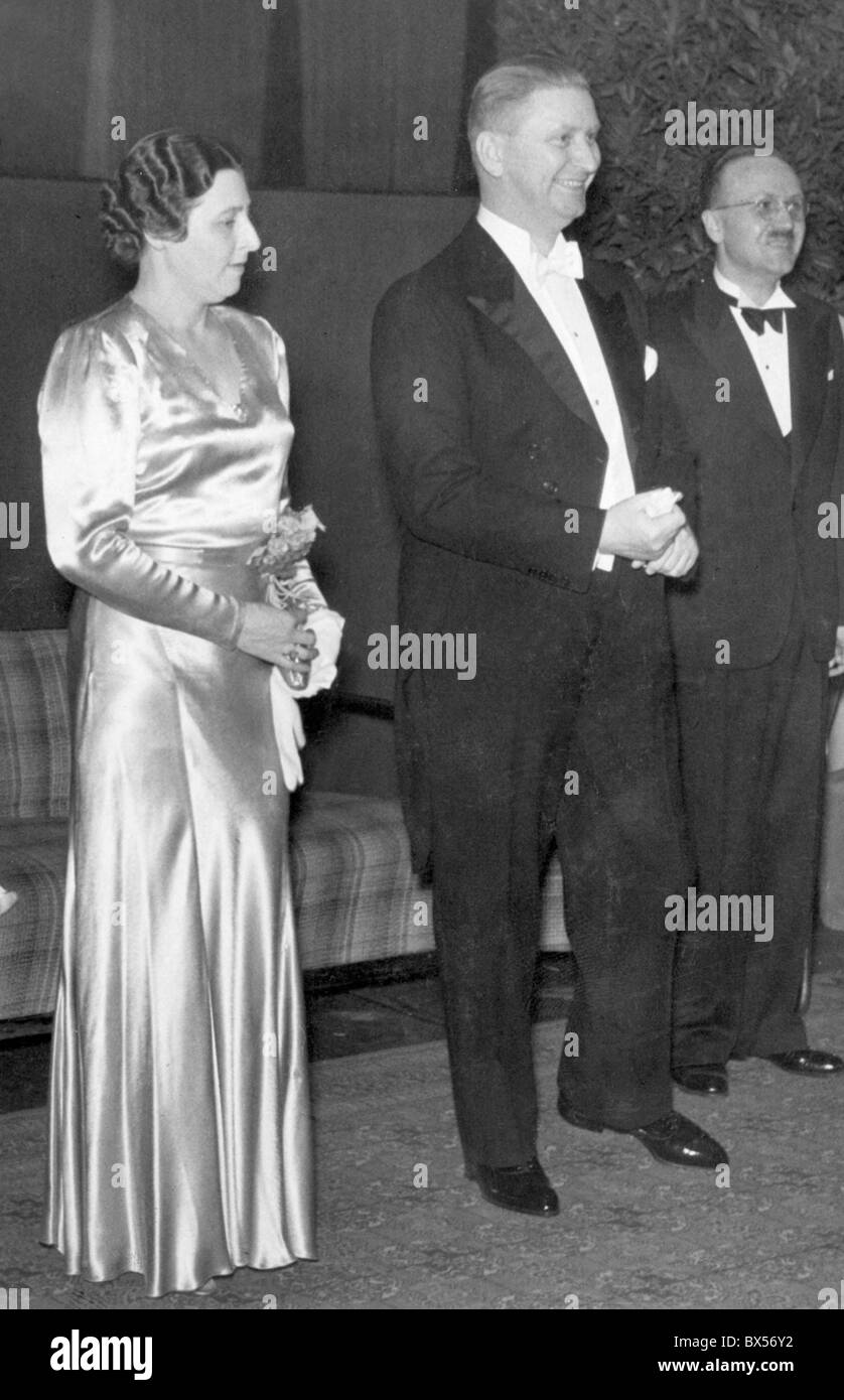 1938 La Tchécoslovaquie, République tchèque Jan Antonin Bata magnat, demi-frère de Tomas Bata, avec son épouse à Zlin. Banque D'Images