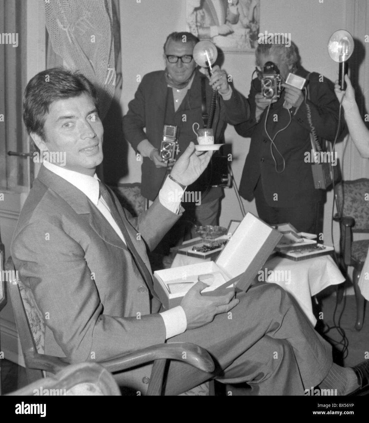 L'acteur français Pierre Brice qui a joué chef Apache Winnetou en allemand de films basée sur les romans de mai à Karl le film Banque D'Images