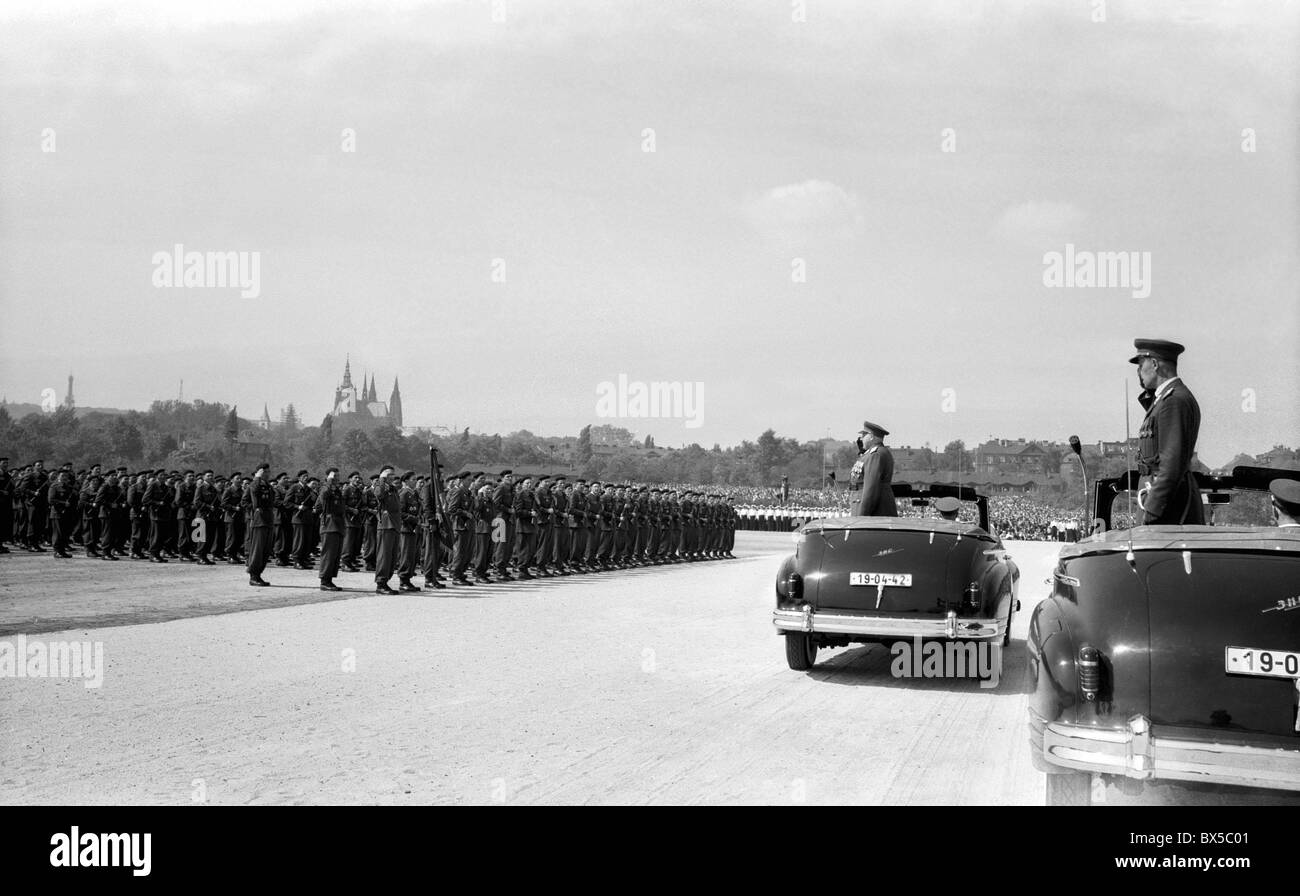 L'Armée du peuple tchécoslovaque, parade, anniversaire Banque D'Images
