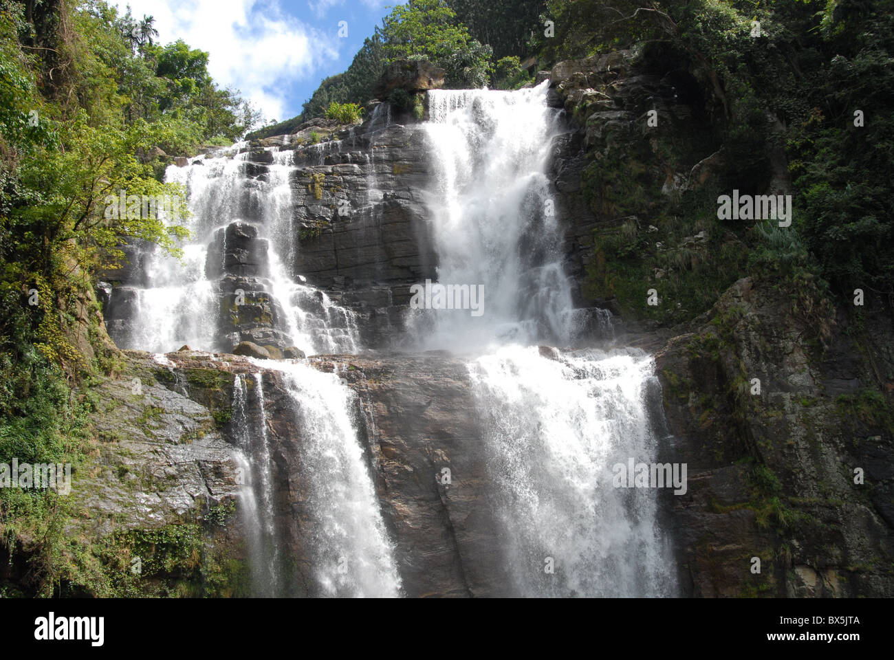 Ramboda Falls, Nuwara Eliya, Hill Country, Sri Lanka, Asie Banque D'Images