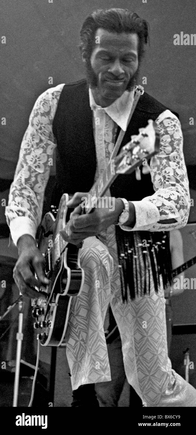 Chuck Berry à l'exécution de jubilé, Chapel Hill, NC, mai 1971. Banque D'Images