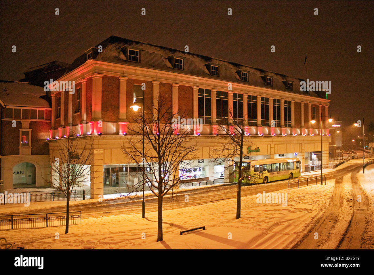 Cliquez sur l'image pour plus d'informations Banque D'Images