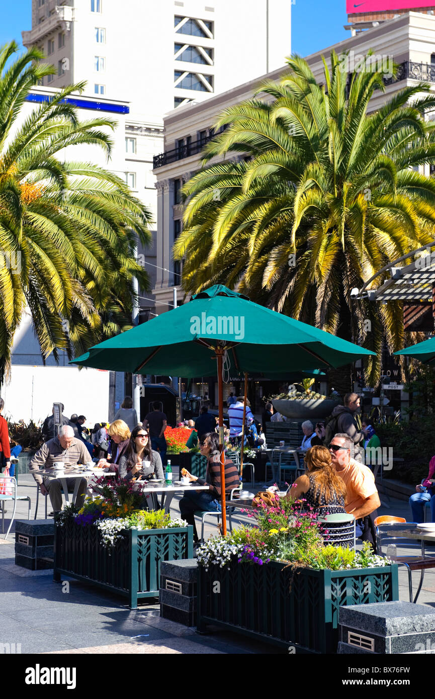 États-unis, Californie, San Francisco, les cafés en plein air sur la Place Union Square Banque D'Images