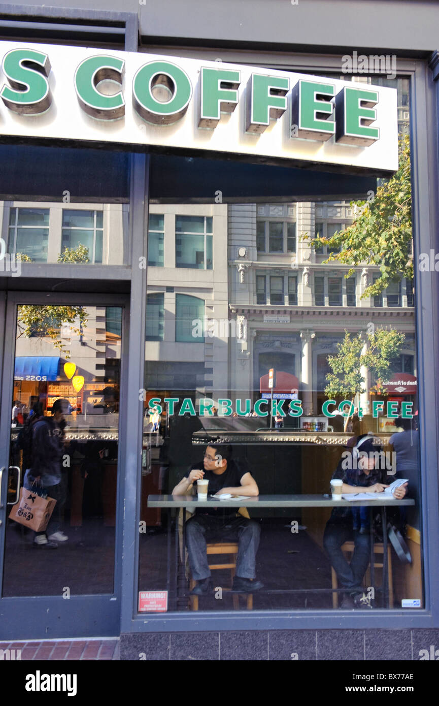 Starbucks coffee cafe Banque de photographies et d’images à haute