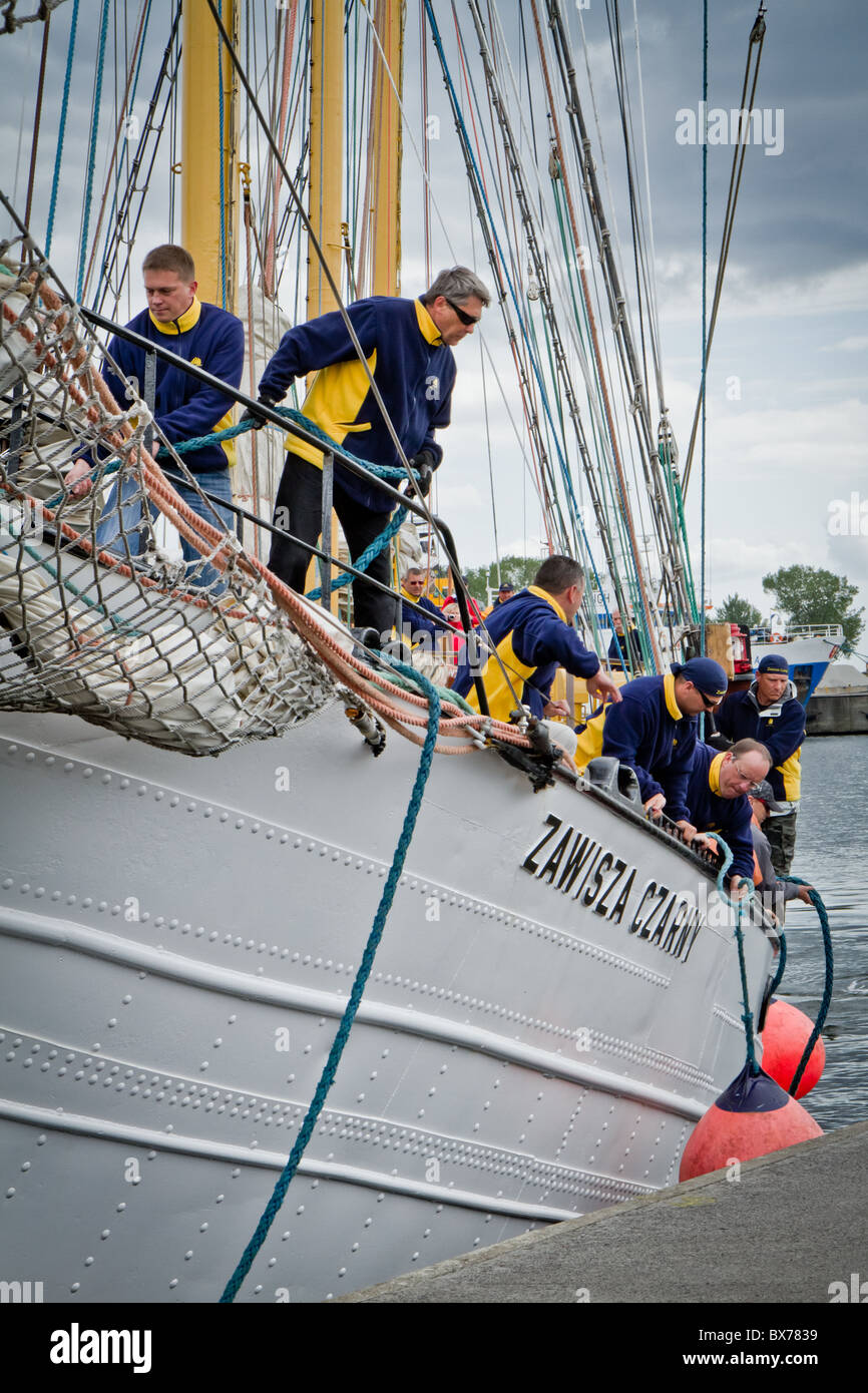 Des marins de port, Gdynia, Pologne Banque D'Images