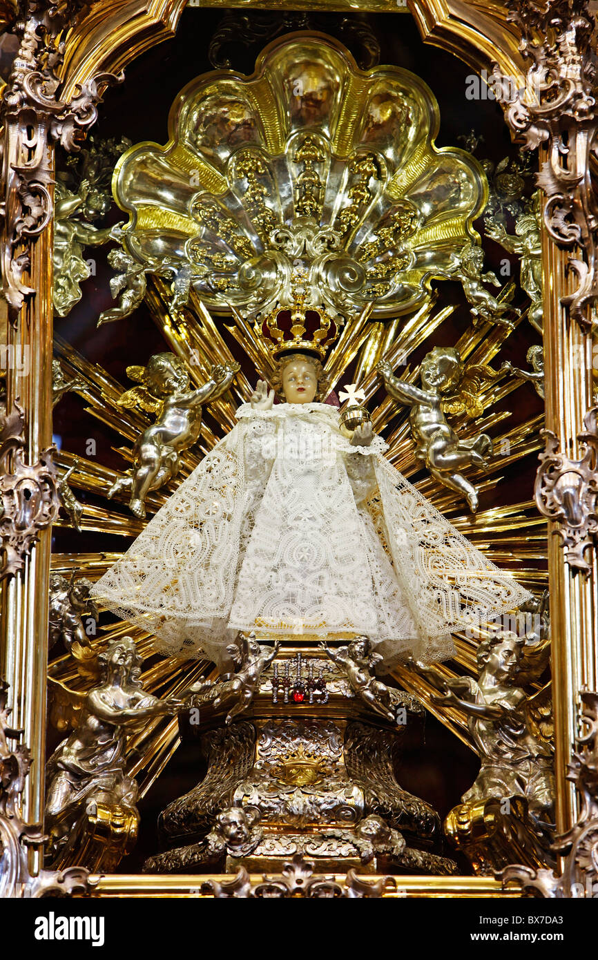 L'église de Notre Dame de la Victoire, l'Enfant Jésus de Prague Photo Stock Alamy