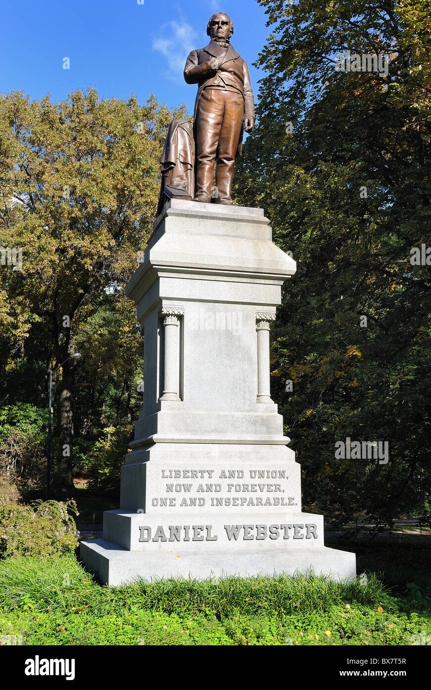 Monument à Daniel Webster dans Central Park à New York, un important homme d'État américain au cours de la période d'avant. Banque D'Images