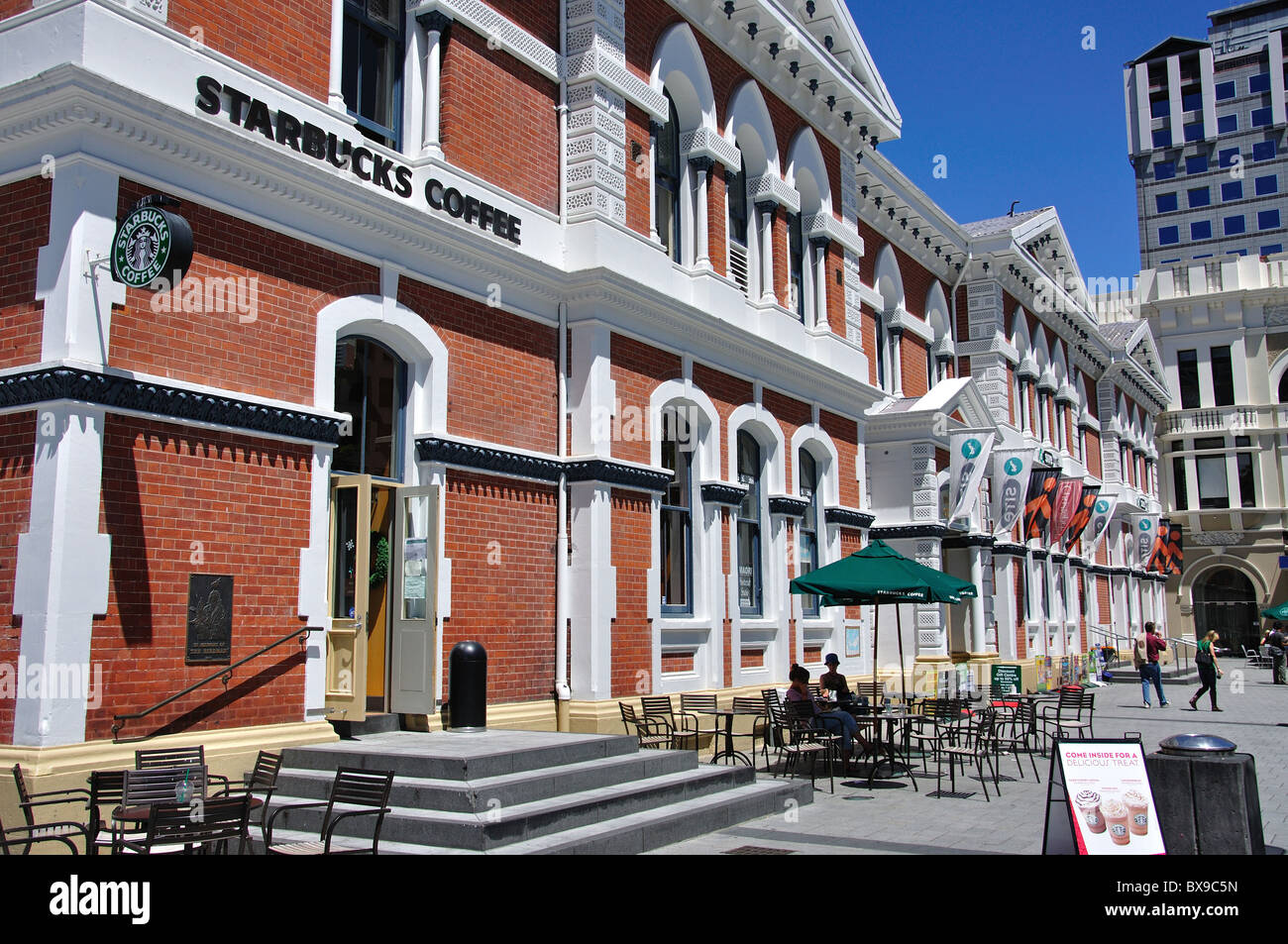 Café Starbucks dans Old Post Office building, Place de la Cathédrale, Christchurch, Canterbury, île du Sud, Nouvelle-Zélande Banque D'Images