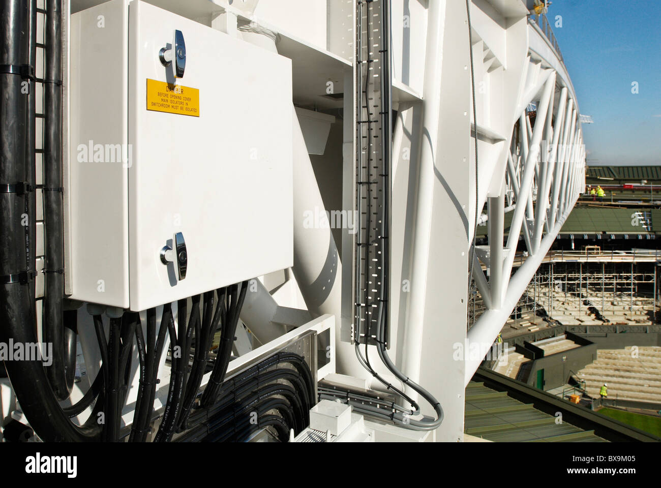 De nouvelles fermes de toit pour toit escamotable de nouveau centre Court All England Lawn Tennis Club Wimbledon London UK 2008 Banque D'Images