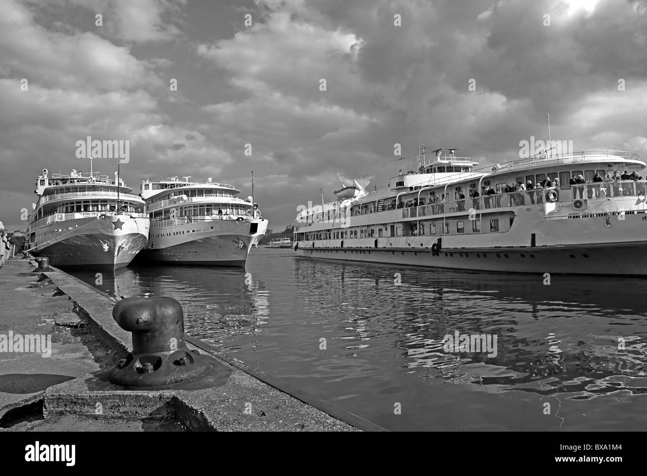 navire à moteur Banque D'Images