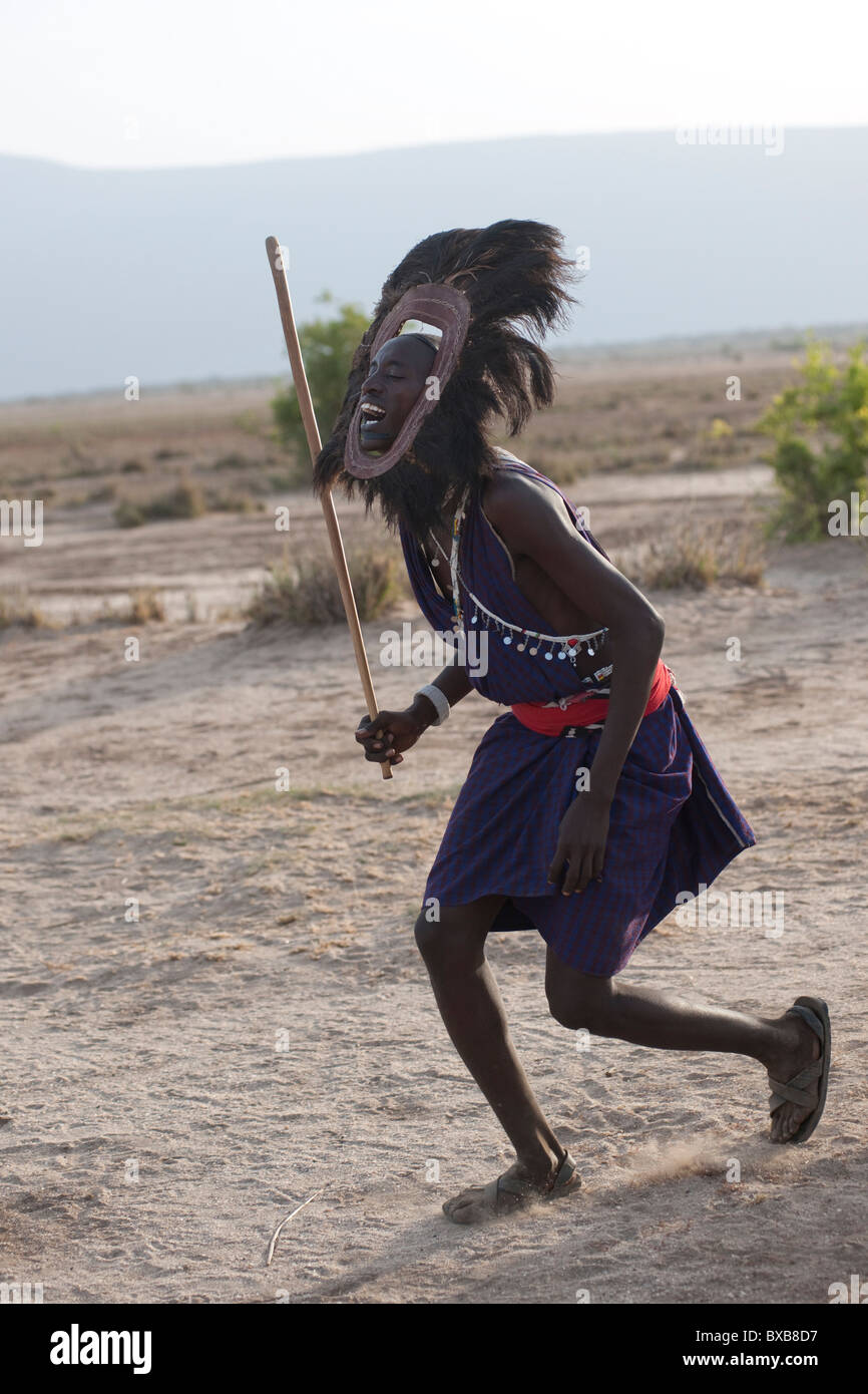 Danse tribale du Kenya Banque D'Images