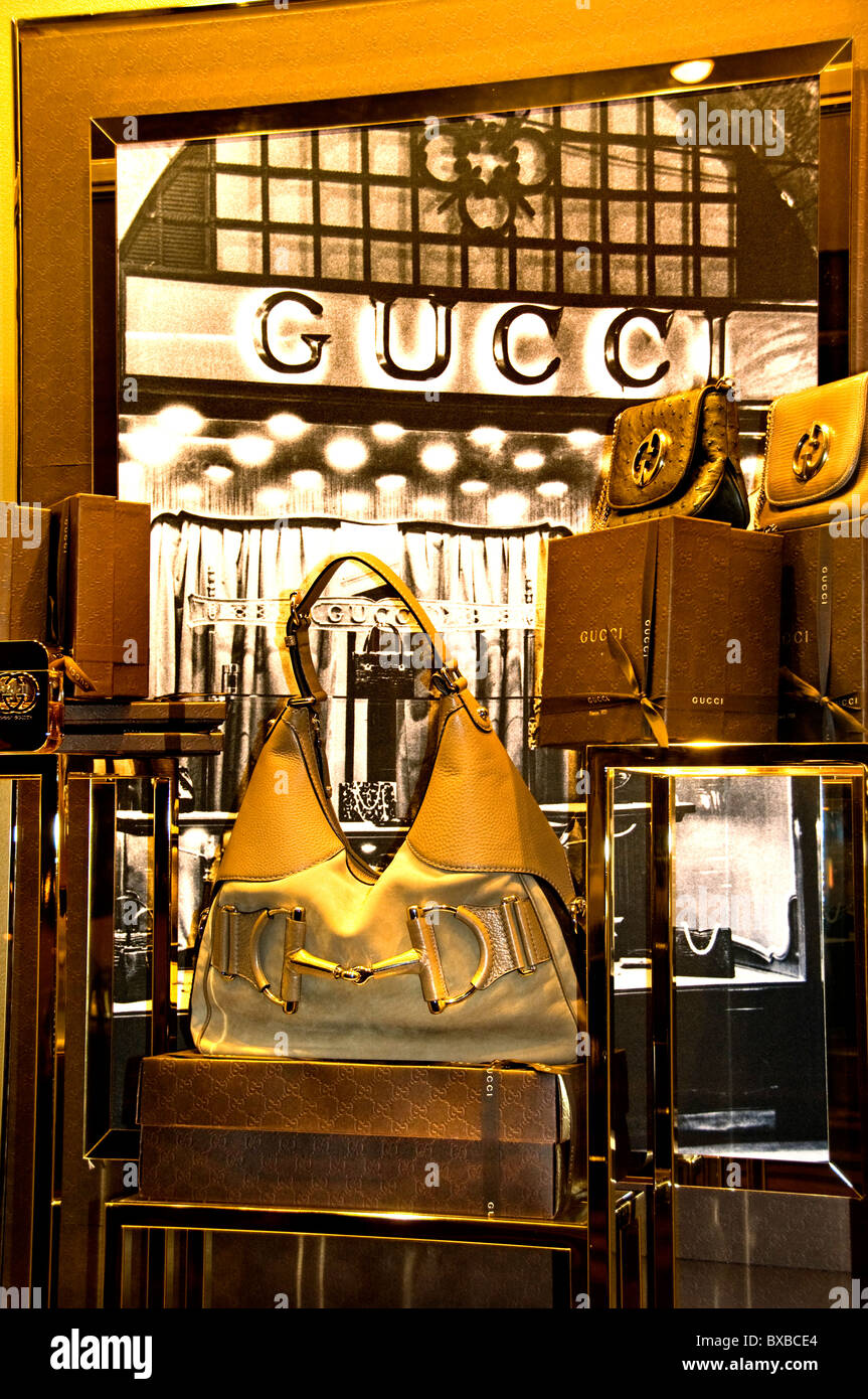 Bilbao Espagne Gucci sac sacs Fashion Shop Window Banque D'Images