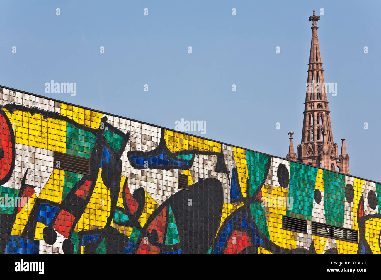 Mur de tuile, Joan Miro, Wilhelm-HACK-musée, ART MUSEUM, Ludwigshafen am Rhein, Rhénanie-Palatinat, Allemagne Banque D'Images