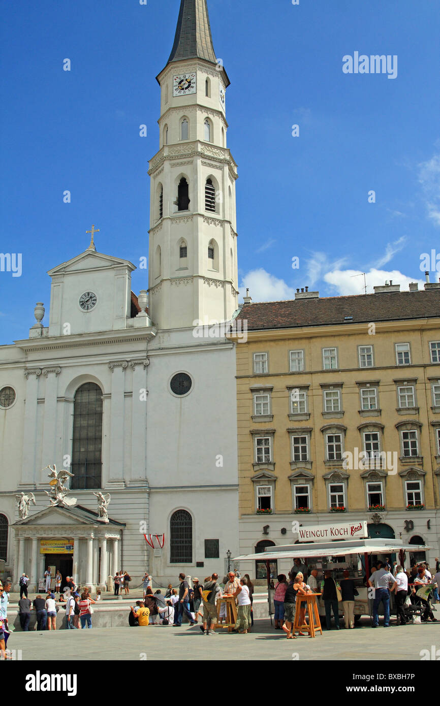St Michael's Church (Michaelerkirche Michaelerplatz), Vienne, Autriche Banque D'Images