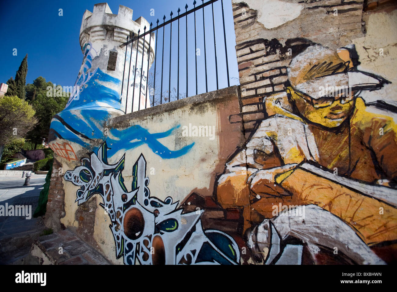 Graffiti de l'artiste El Nino de las Pinturas, Granada, Espagne Banque D'Images