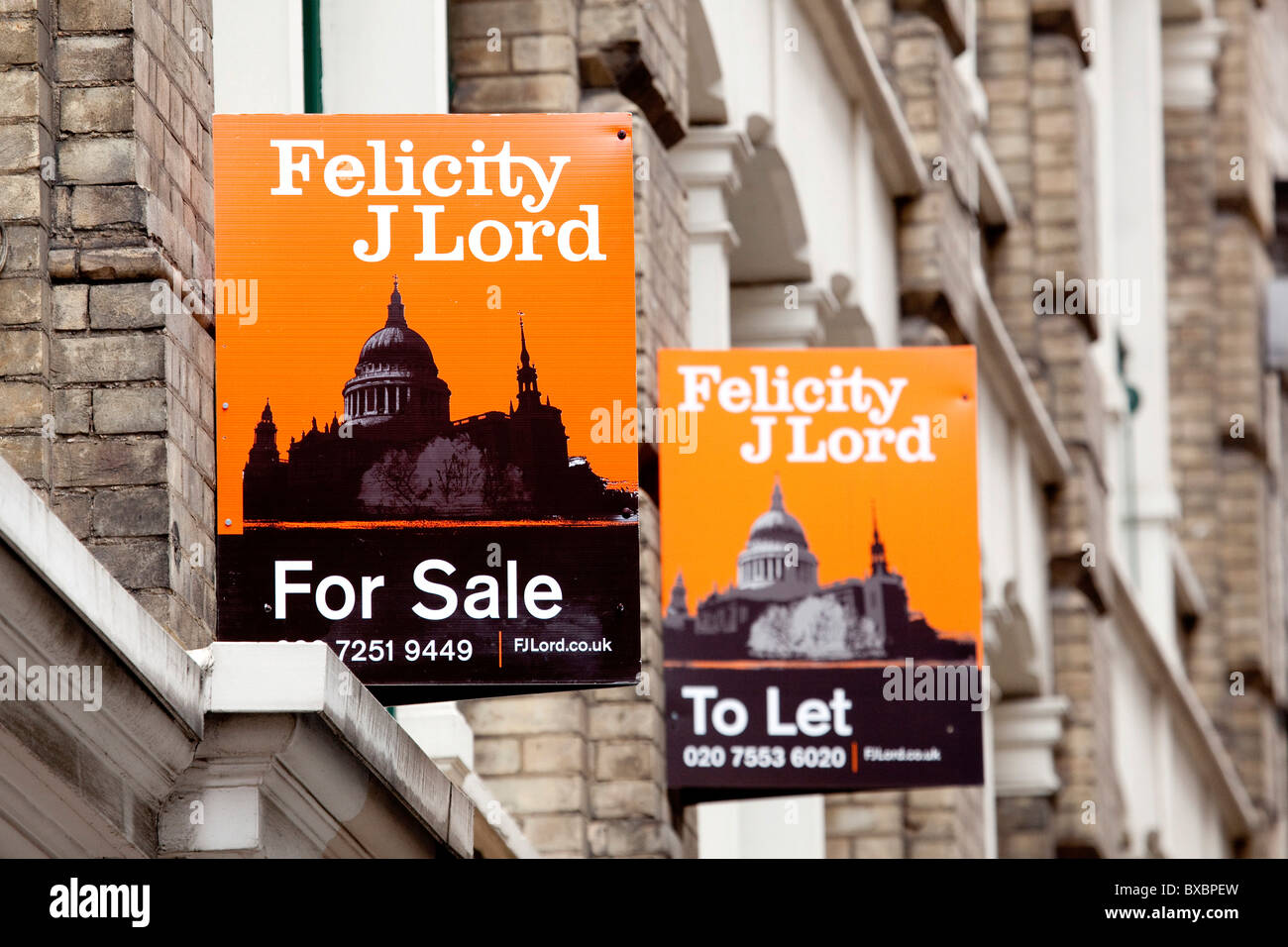 Signes, Bureaux A vendre, dans le quartier financier de Londres, Angleterre, Royaume-Uni, Europe Banque D'Images