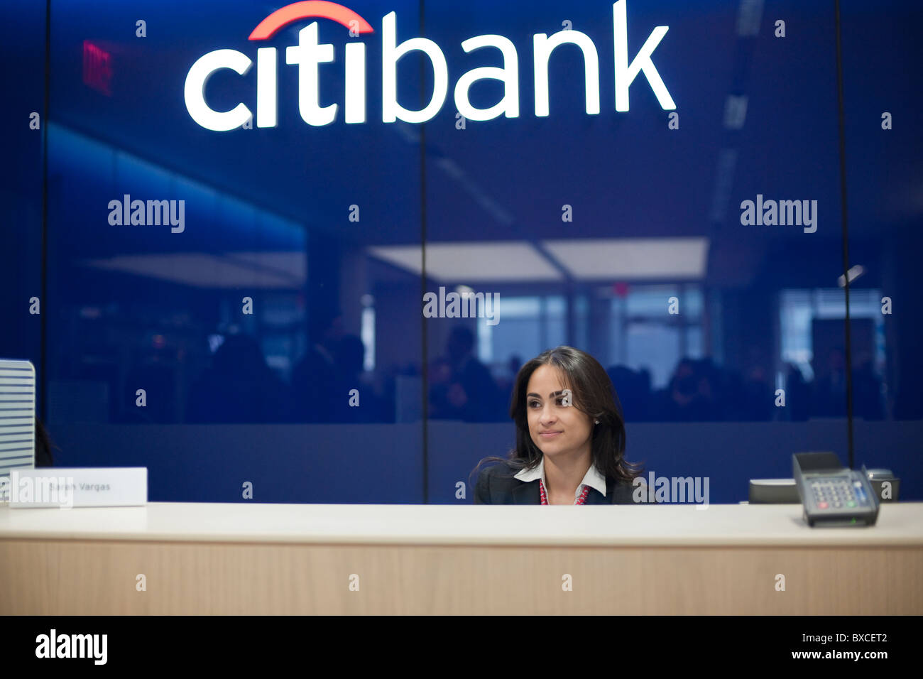 Teller stations dans le nouveau navire amiral de la Citibank Succursale de haute technologie dans l'Union Square de New York Banque D'Images