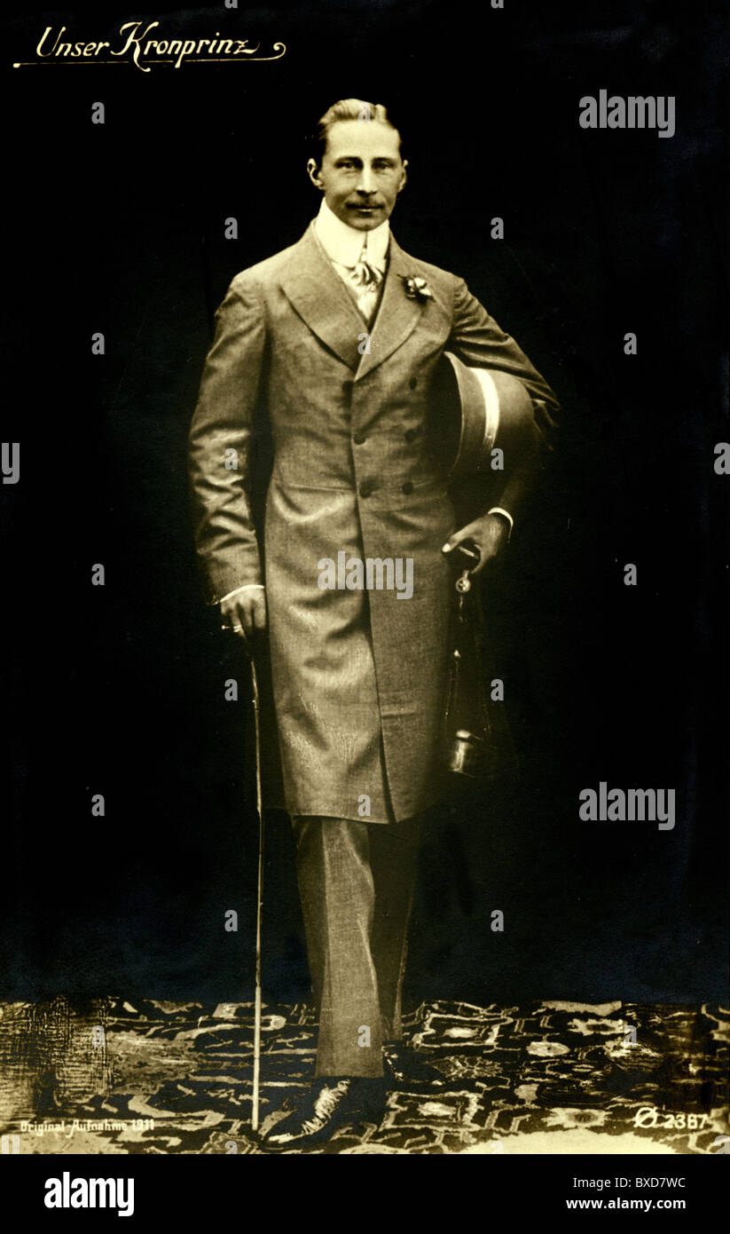 William, 6.5.1882 - 20.7.1951, prince héritier allemand 15.6.1888 - 9.11.1918, pleine longueur, carte postale, 1911, Banque D'Images