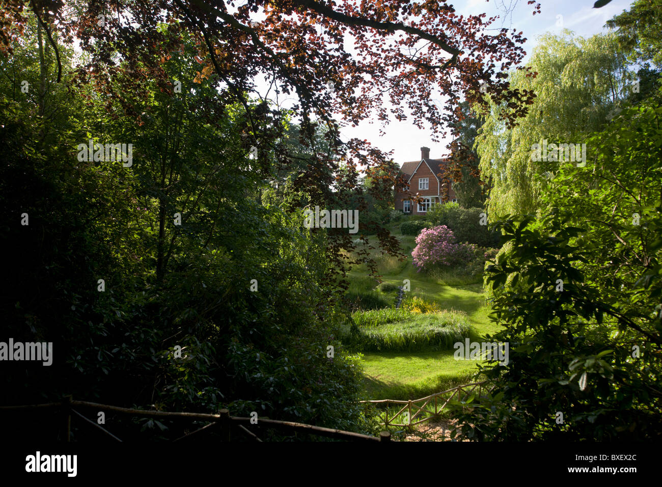 Ancien presbytère victorien maintenant accueil du centre de retraite bouddhiste Rivendell, East Sussex, Angleterre. Banque D'Images