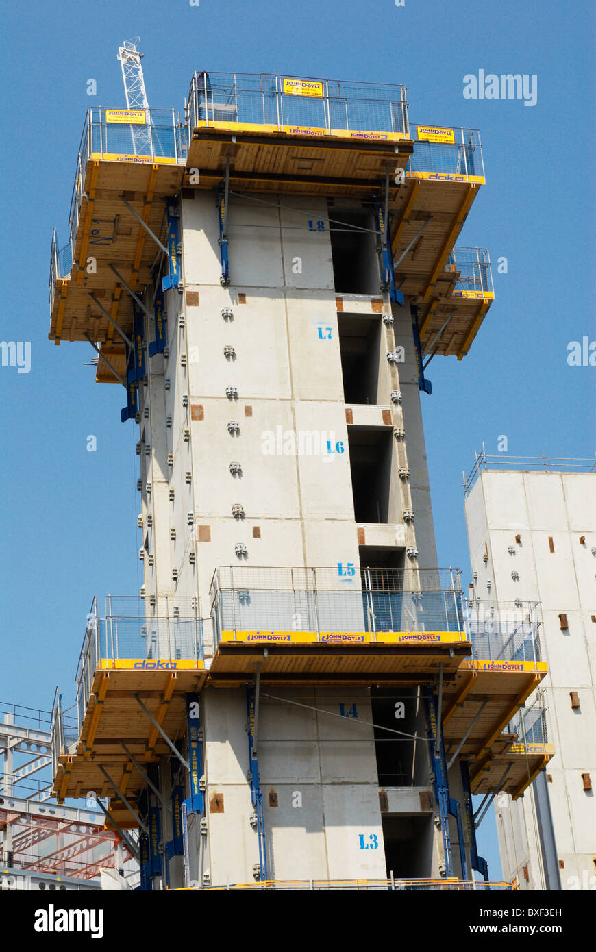 Travaux de construction d'un immeuble de bureaux dans le cadre de l'MoreLondonRiverside développement Londres UK Banque D'Images