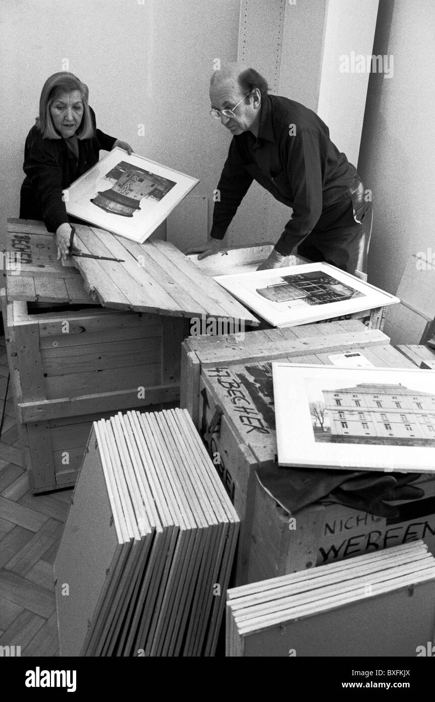 Becher, Bernd und Hilla, Bernd, 20.8.1931 - 22.6.2007, Hilla, * 2.9.1934, artiste allemand (photographe), Munich, Allemagne, 20.4.1990, Banque D'Images