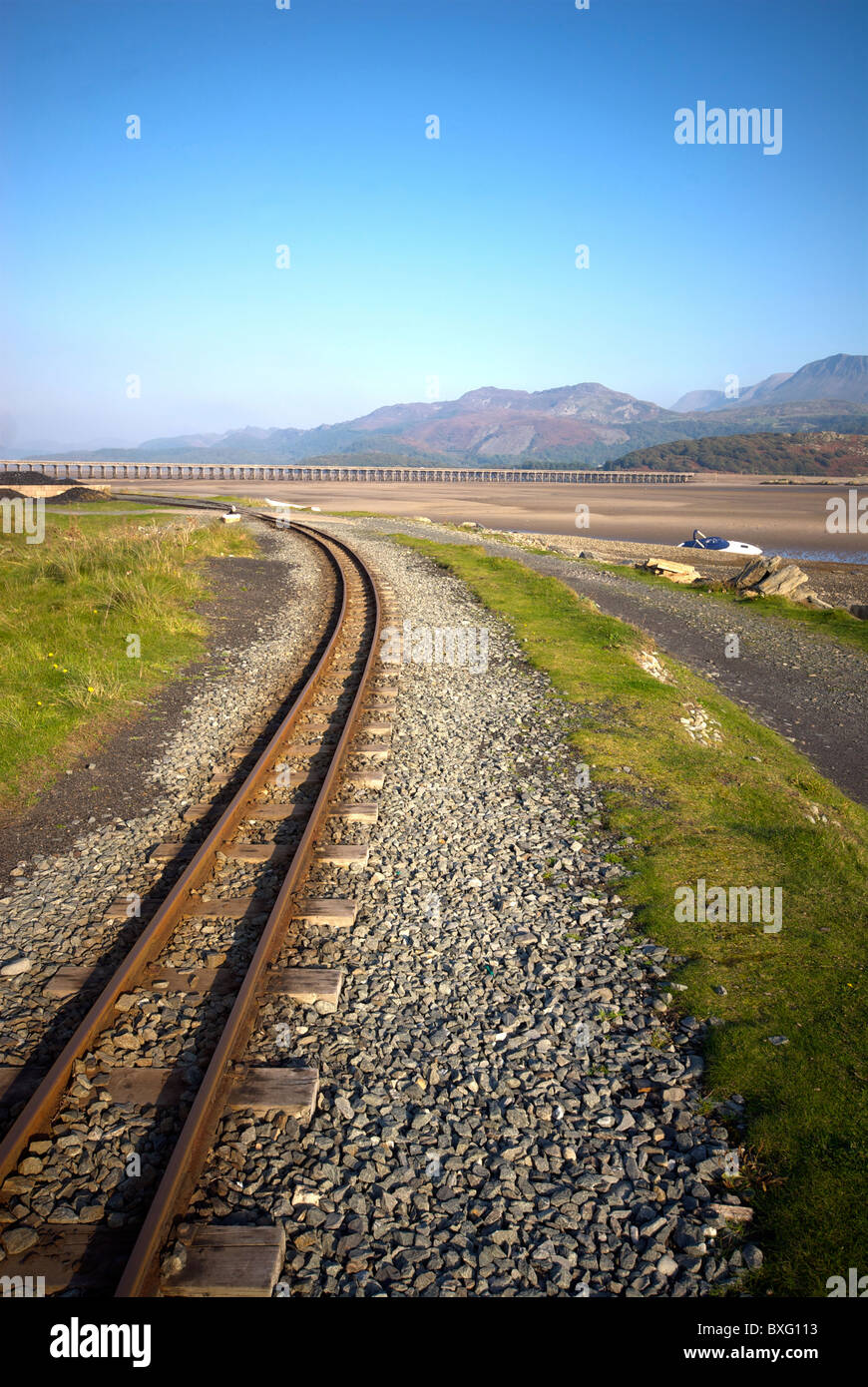 Fairbourne Gwynd Wales UK petite jauge chemin de fer pont de Barmouth à vapeur Banque D'Images