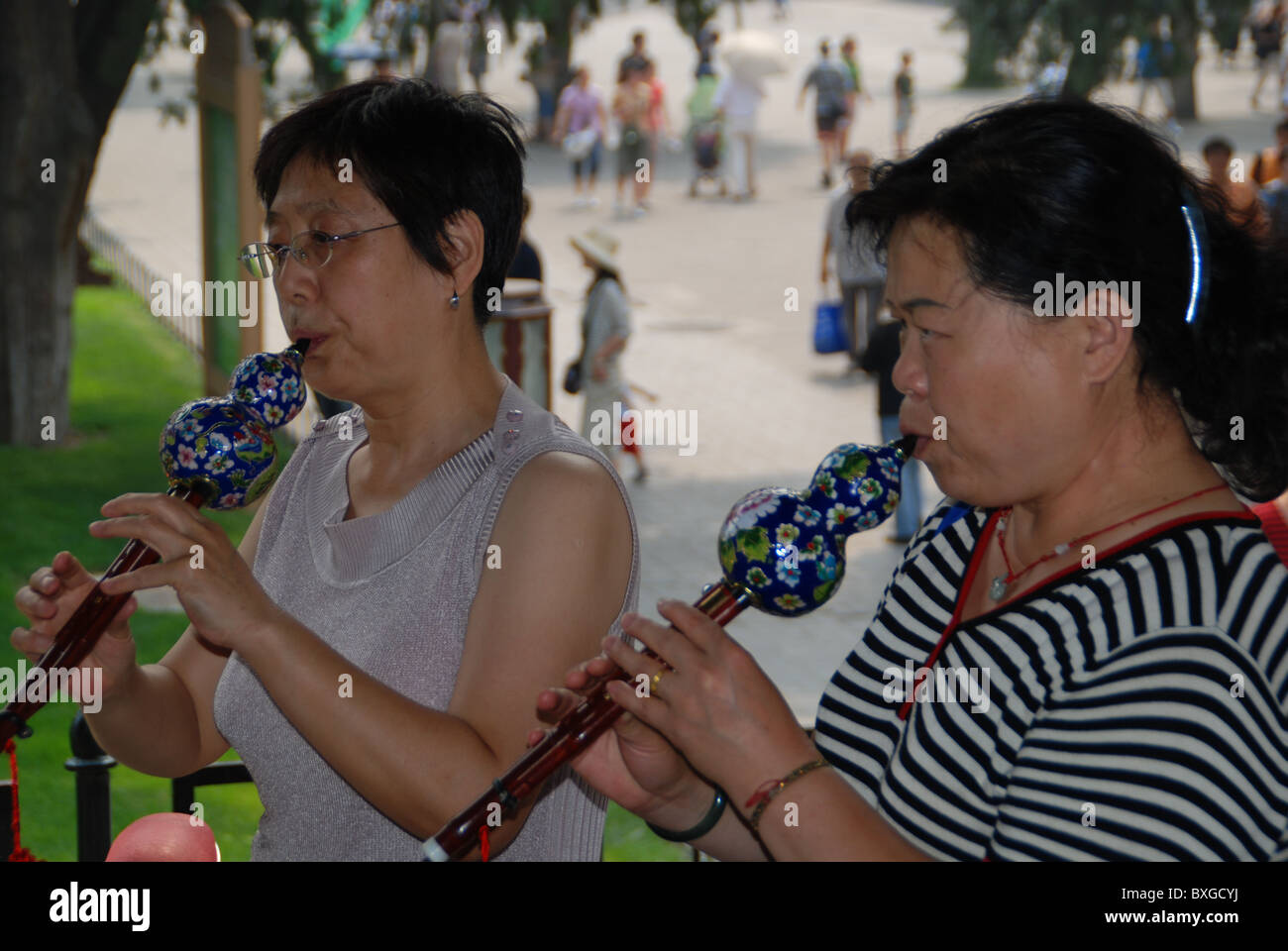 Musique, instruments traditionnels, Temple du Ciel, Beijing, Chine Banque D'Images